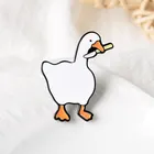 Забавный мультяшный чехол в виде гуся, милый чехол в виде гуся с ножом, значок на рюкзак, одежду, лацкан, булавки, ювелирные изделия, подарки 