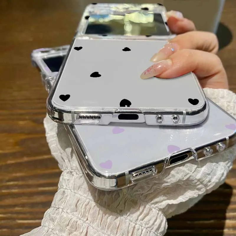Чехол для телефона в простом стиле с сердечками Samsung Galaxy Z Flip6 Flip5 Flip4 прозрачный
