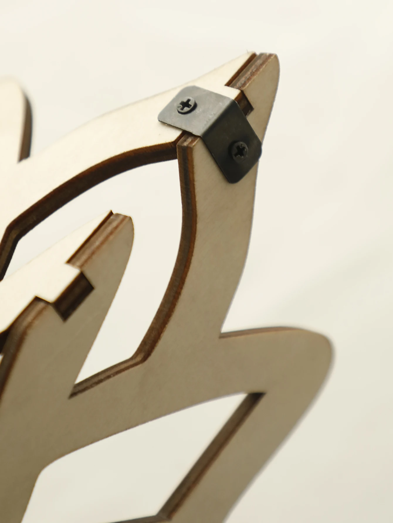 Угловая Полка С Кристаллами Лотоса Настенная Хрустальная Бабочками Белая