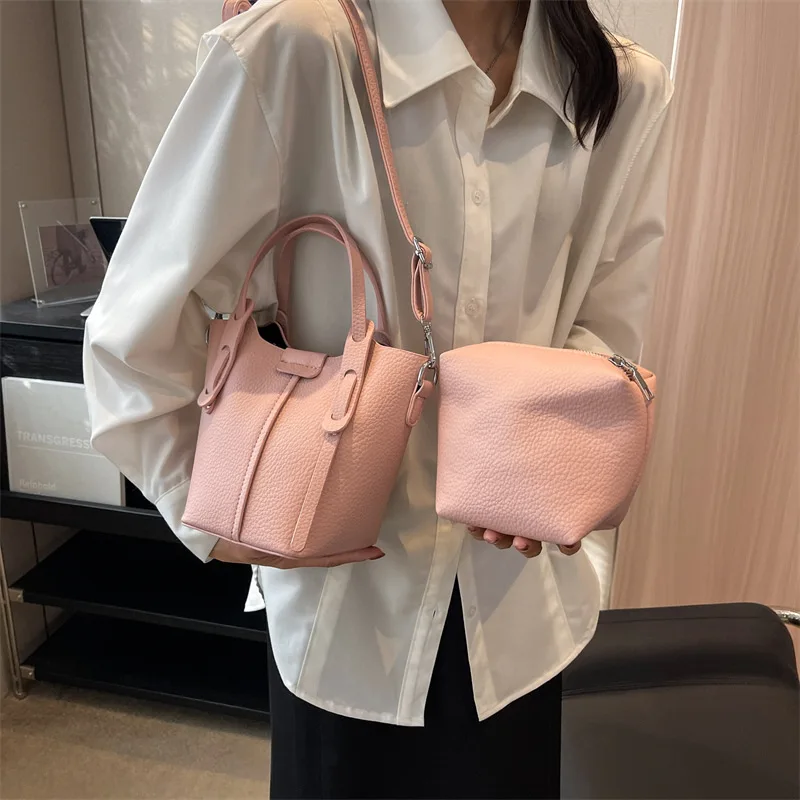 

Handheld Bag for Women 2023 New Women's Bag Large Capacity Bucket Bag Solid Color Fashionable One Shoulder Crossbody Bag