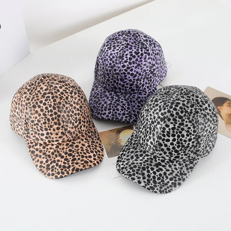 

Кепка От Солнца в Корейском стиле для мужчин и женщин, повседневная универсальная бейсболка из искусственной кожи с леопардовым принтом и и...