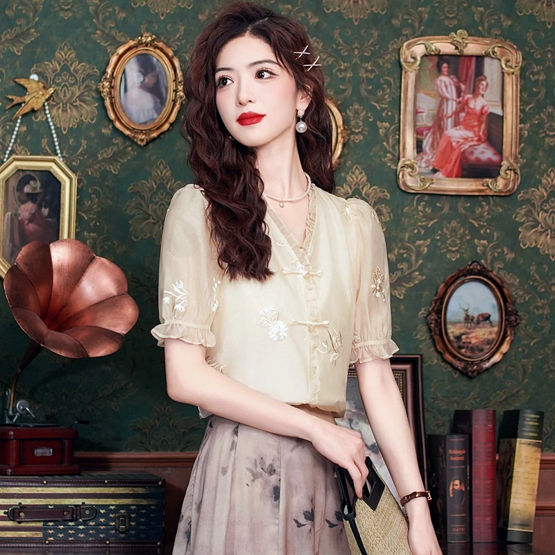 Женская летняя блузка с коротким рукавом и V-образным вырезом