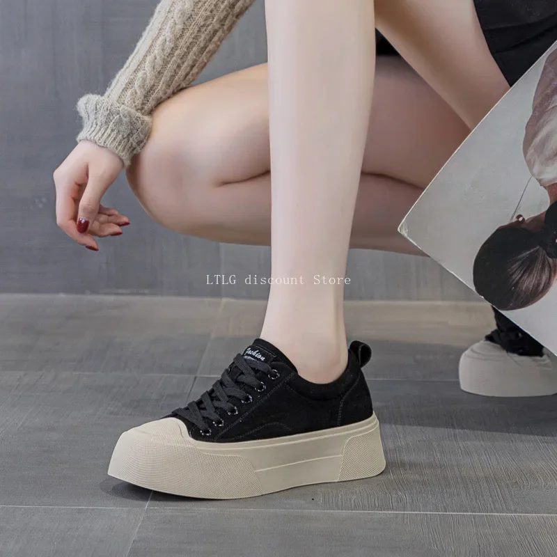 Осенние женские туфли брендовые кроссовки на платформе новинка 2024 увеличение