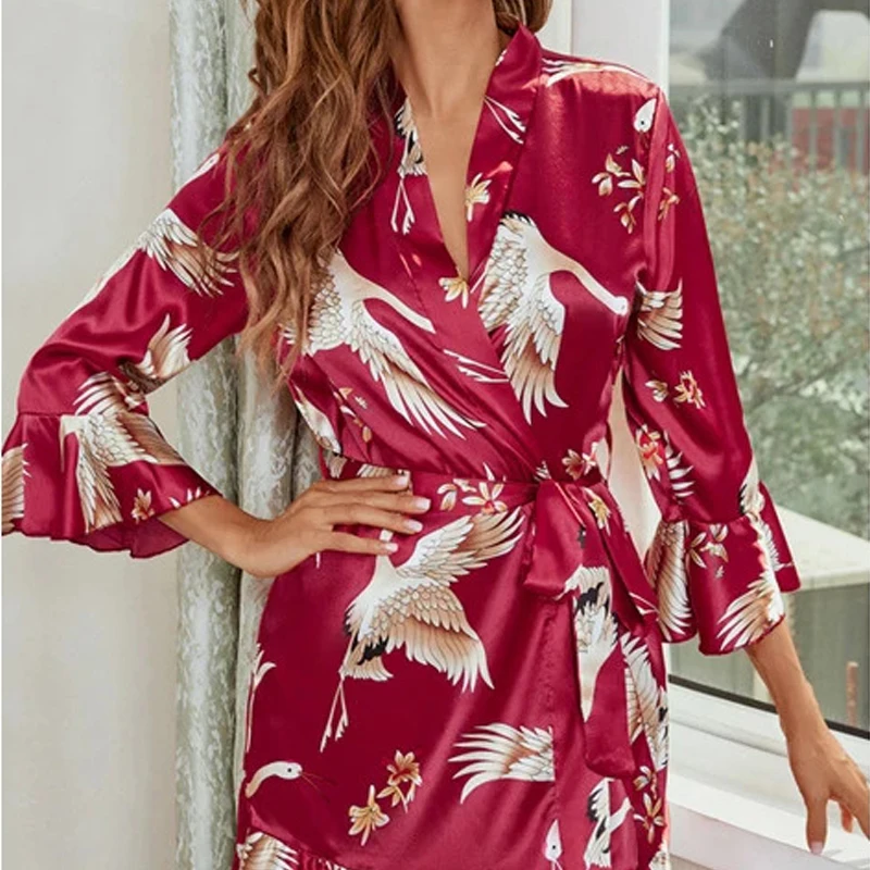 Женская пижама на шнуровке TERMEZY пикантная атласная леопардовой расцветки из