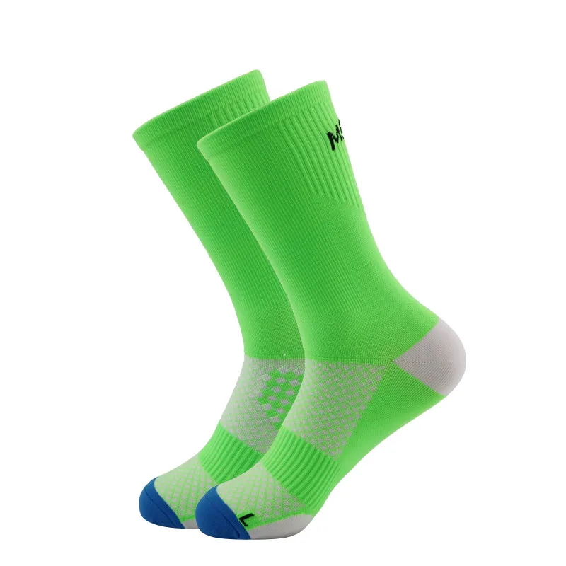 High Quality Professional Brand Cycling Sport Sock Protect Feet Breathable Wicking Cycling Socks Bicycles Running Socks