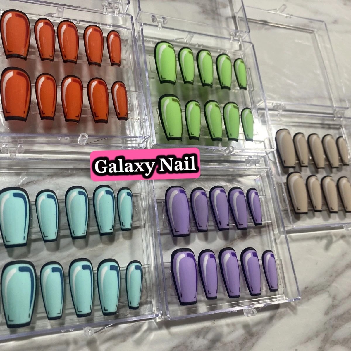 

Слайдеры ручной работы средней длины с комиксным элементом для дизайна ногтей простая линия 2D накладные ногти Y2K многоразовые гробные накладные ногти