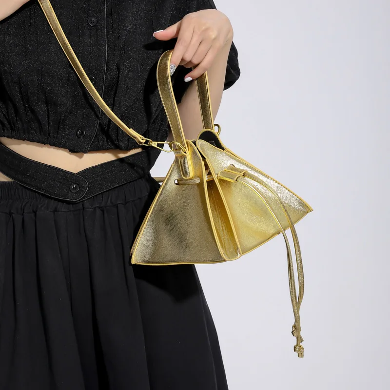 Fashion Triangle Women Handbags Designer Shoulder Bag Candy Color Crossbody Bags for Women 2023 Female Cute Clutch Purses Tote