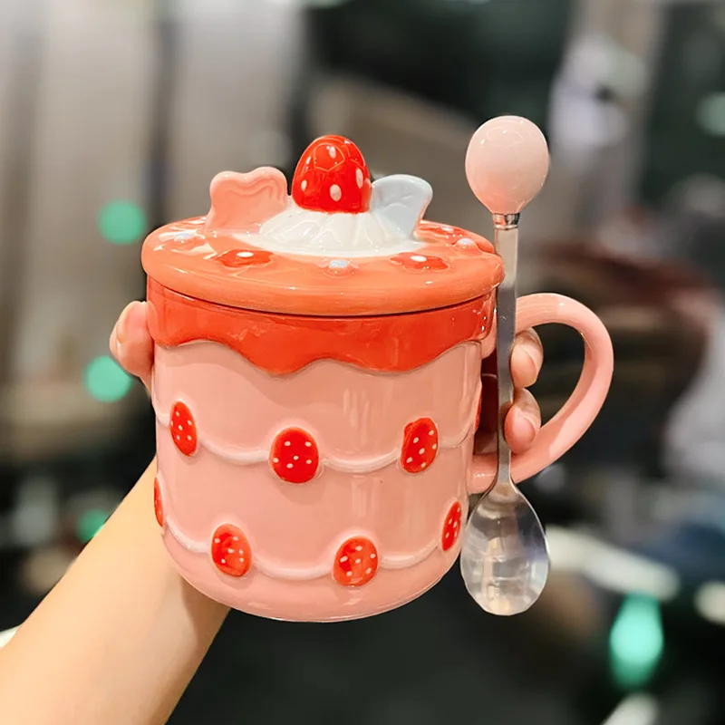 

3D Strawberry Cake Mugs Colorful Embossed Ceramic Cup Girls Children Gift Creative StarBuck Style Coffee Cup with Lid and Spoon