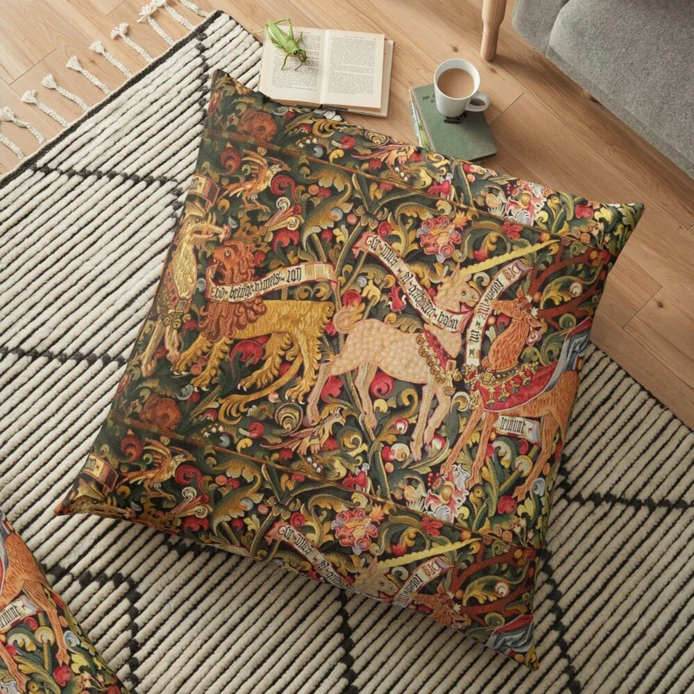 

Декоративные наволочки из плюша PRINTED