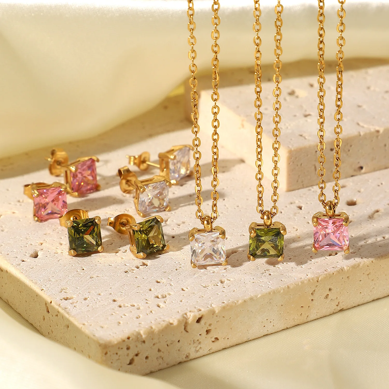 

Same Style as Web Celebrities' Necklace 18K Gold Stainless Steel White/Pink/Green Square Zircon Pendant Ornament Women