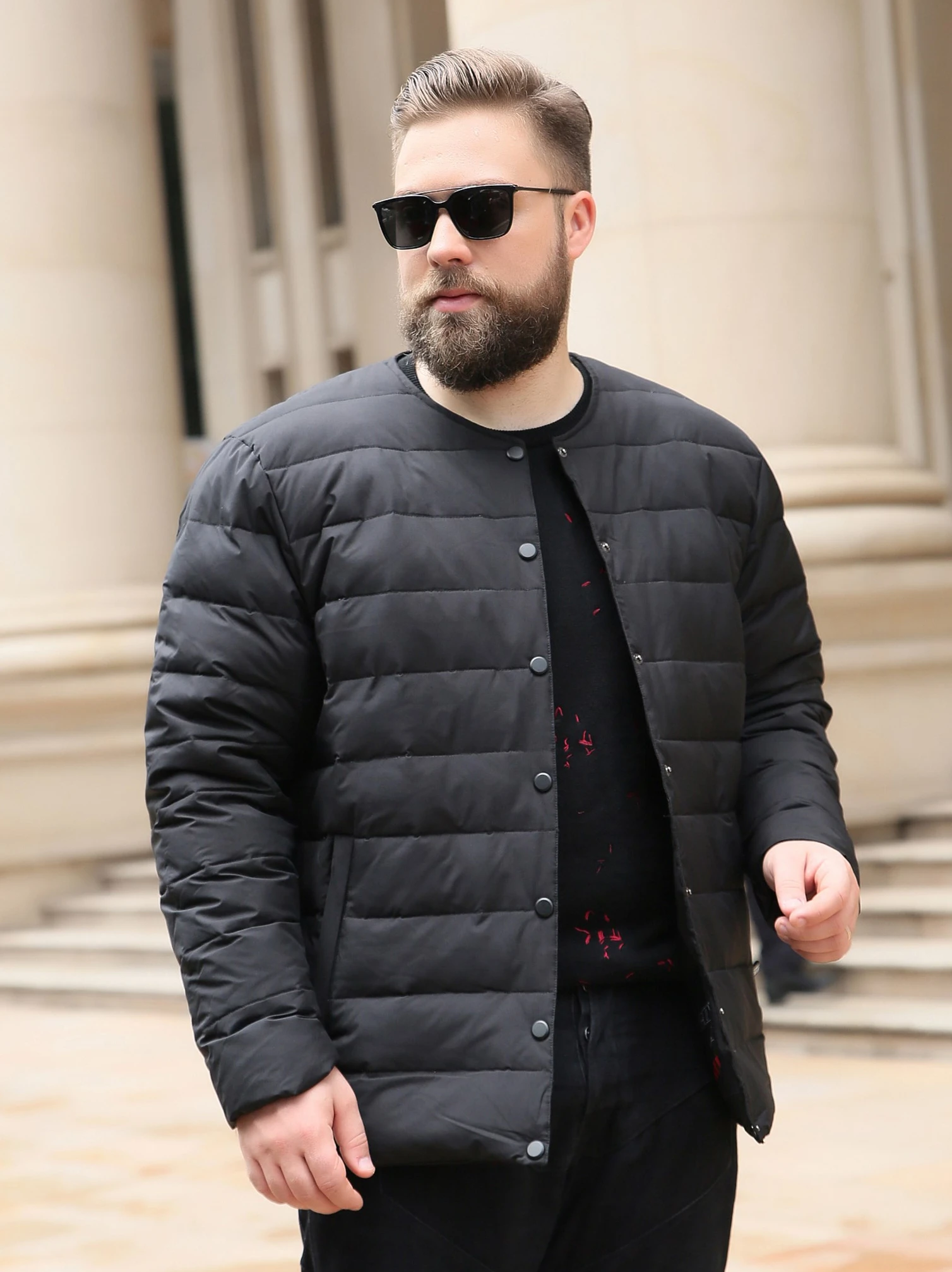 Классический зимний мужской короткий пуховик для среднего и пожилого возраста с