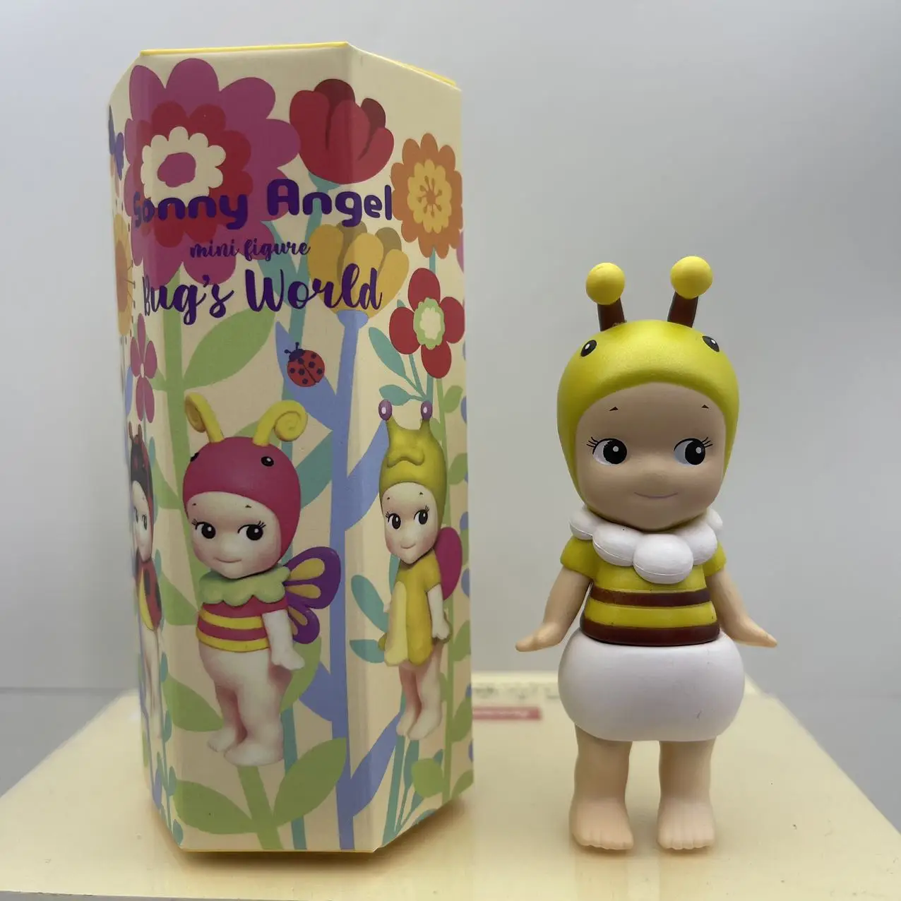Мини-фигурка Sonny Angel, серия Bug'S World, слепая коробка, маленькая игрушка-пчелка, коллекция ангелов, украшение для куклы, подарок на день рождения, игрушки (art.: 3920ccf69fbd9) - 3920ccf69fbd9