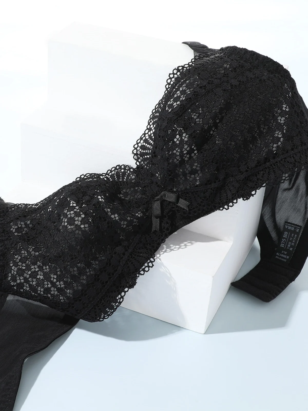 [Однослойная окружность] Anlifang Outlets Нижнее белье E-BRA Кружева Тонкая большая грудь