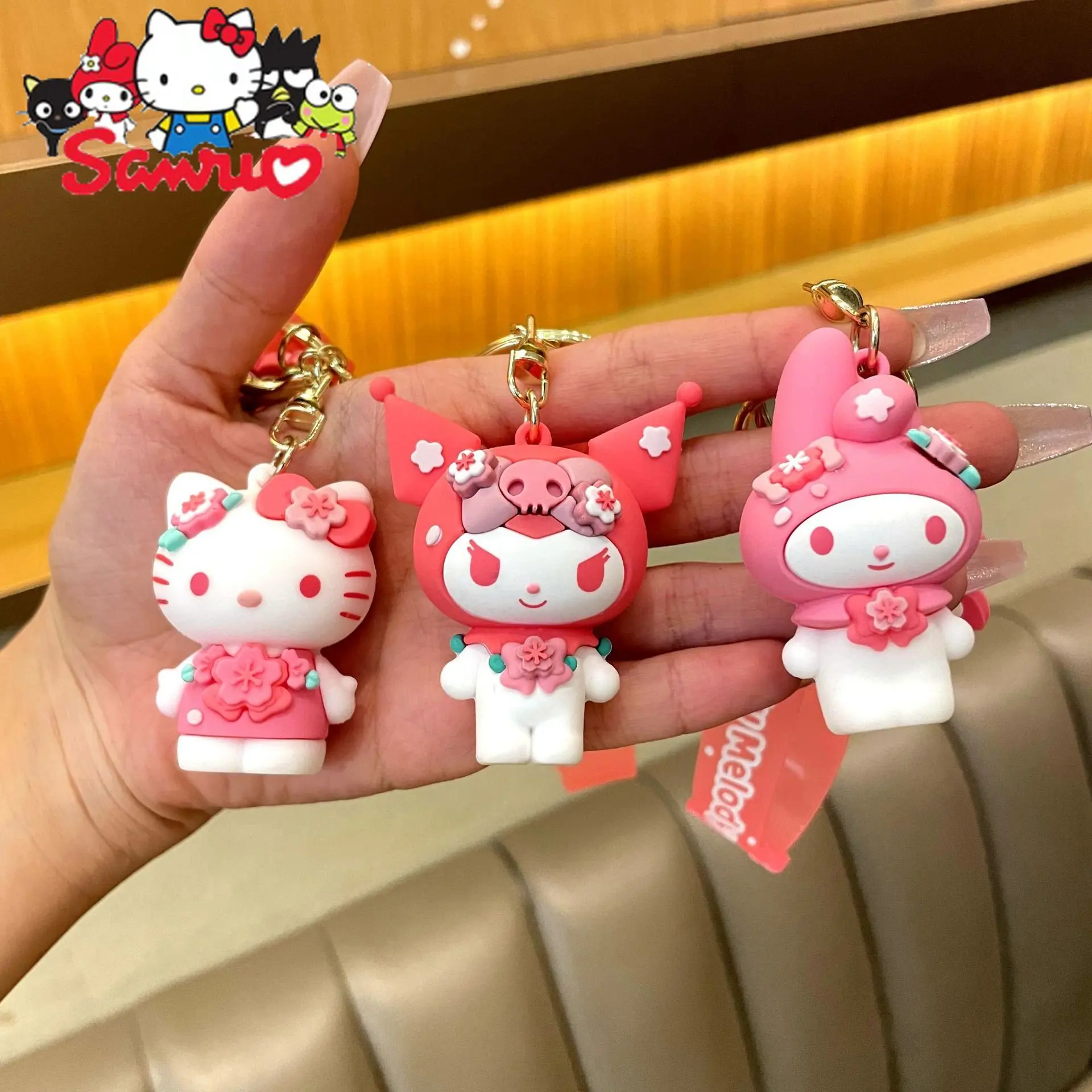 Брелок для ключей MINISO Melody Kuromi Hello Kitty Cinnamoroll Sakura