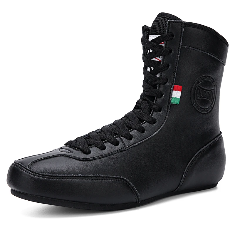 

2022 Men Women Sanda Fighting Boots Black Leather Boxing Shoes Man Hot Sale Wrestling Boots Couples Professional Wrestling Shoes