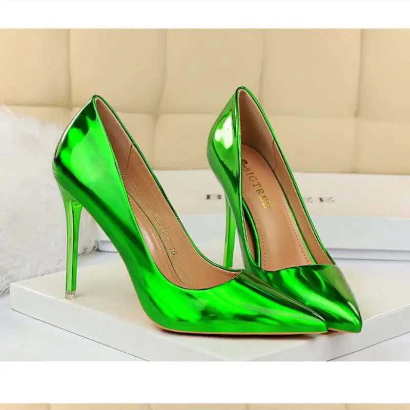 

Women's Shoes Ultra-high-heeled Glossy Patent Leather Shallow Mouth Pointed Toe Sexy Nightclub Show Thin High-heeled Shoes