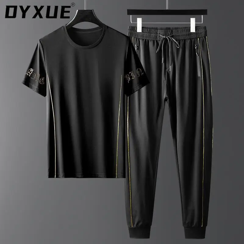 

DYXUE Brand Men's Sports and Leisure Suit 2022 New Summer Designer Fashion European Hot Drill Short Sleeve Handsome Men's Wear