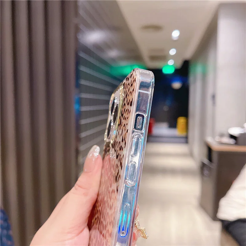 Чехол Leopard rainbow для iPhone совместим с моделями 13 Pro max 12 11 XS XR x 7 8 plus |