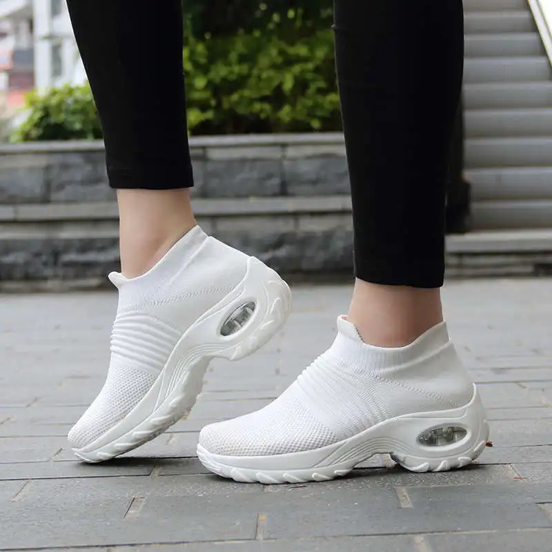 

Multicolored Sneakers Sports Women Luxury Brand High Quality Breathable Sneakers Sport Shoes Women Running Shoes 2021 Tennis