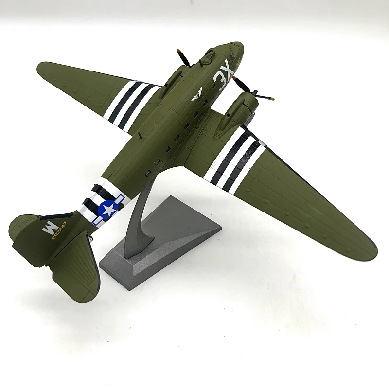 

NX 1/100 Douglas C-47 DC3 Transport Aircraft Fighter Model Alloy Military Model Kit Finished Military Model