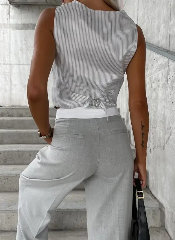 Женский элегантный комплект из двух предметов жилет без рукавов в полоску и