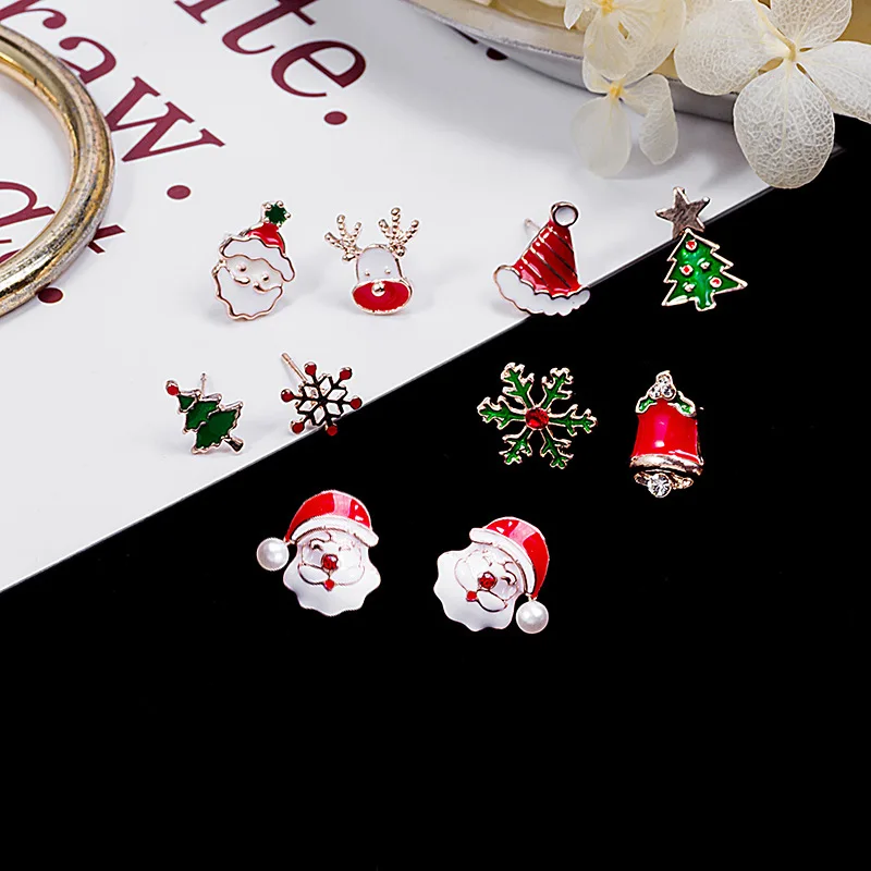 

New Trendy Merry Christmas Cute Small Stud Earrings Santa Claus Tree Elk Snowflake Asymmetric Earring For Women New Year Jewelry