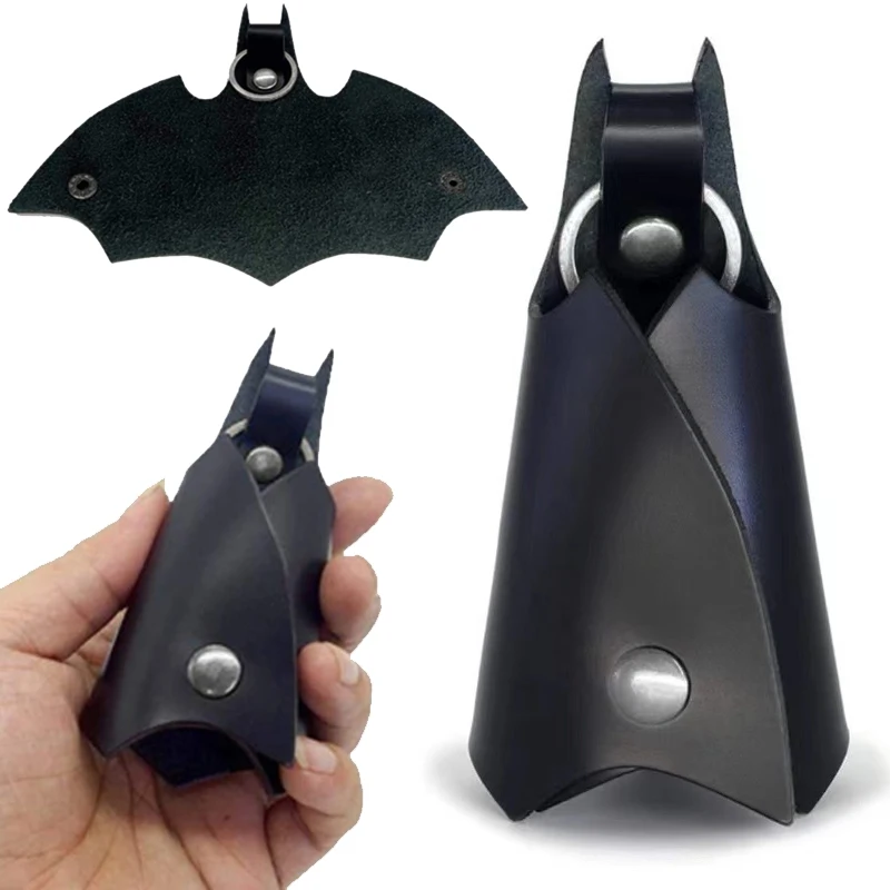 

Anime Figure Batman Leather Key Chain Bruce Wayne Movie & TV Bag Key Ring Originality Car Keys Pendant Kids Collect Gifts