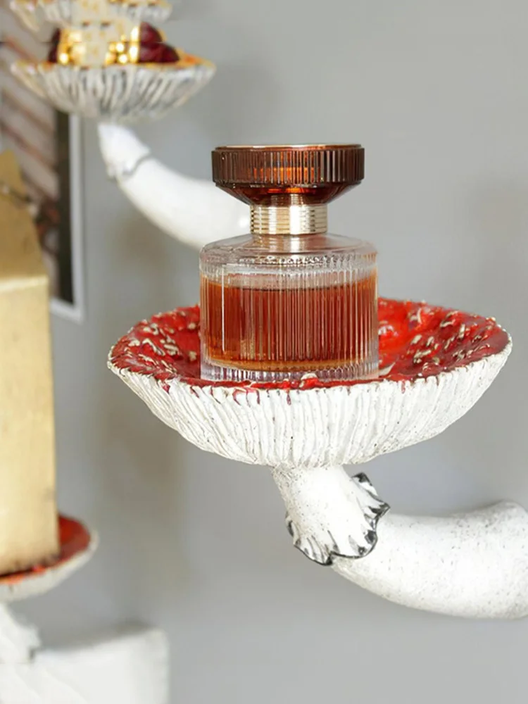 

Mushroom Hanging Shelf Whimsical Wall Decor Floating Shelf Wall Mounted Rustic Resin Crafts Ornaments Home Decoration Shelves