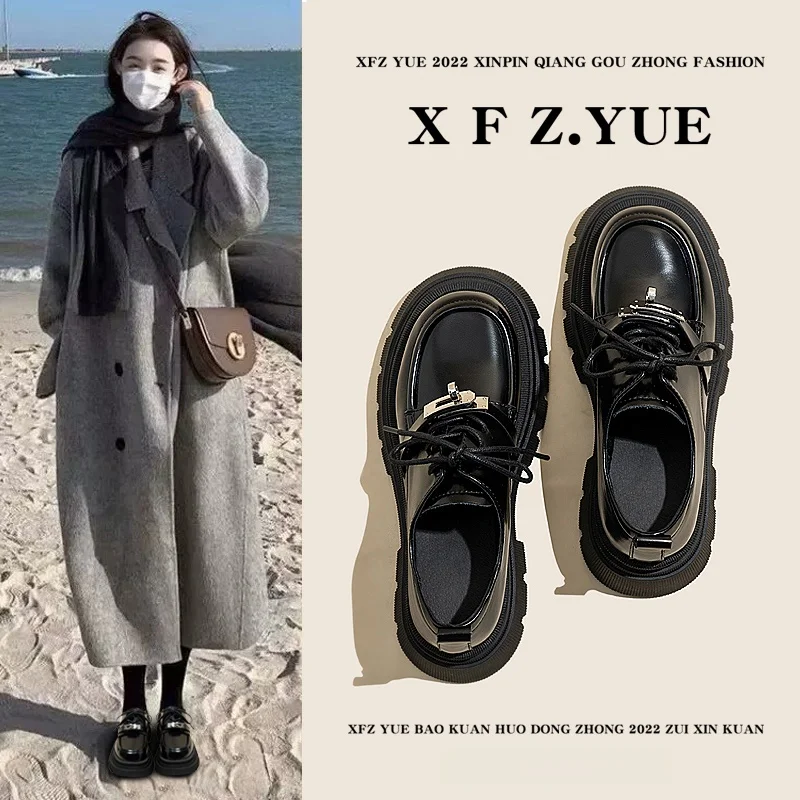 Черный цвет осенняя маленькая кожаная женская обувь на одинарной толстой