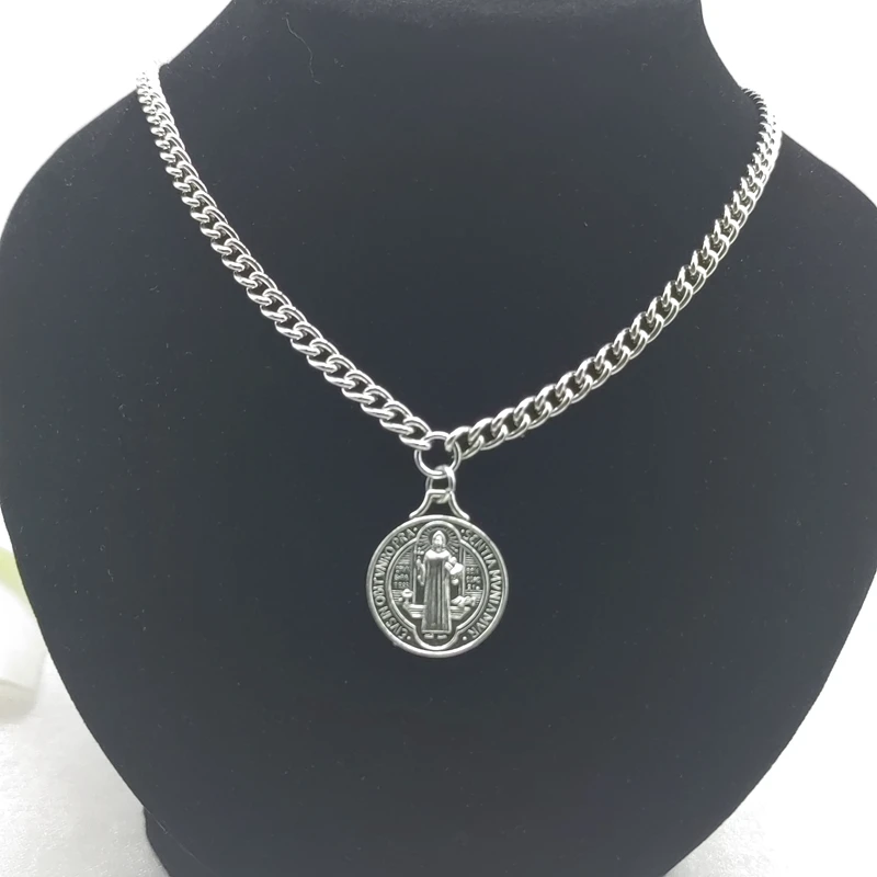 

2022 Brand New Hip Hop Gothic Punk Jesus Christ Pendant Necklace Men Women Gifts
