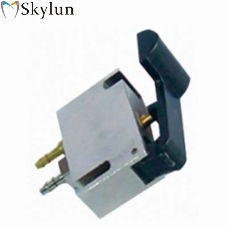 

SKYLUN 1PCS Dental Handpiece Holder Hanging Hanger Valve Normal Open Square Switch Rack Dental Chair Unit Equipment SL1247