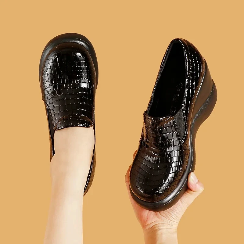 

Black Wedges Platform Leather Sneakers Women Chelsea Ankle Boot Extra Size 42 43 Female Slip On Loafers Round Toe Office Shoes