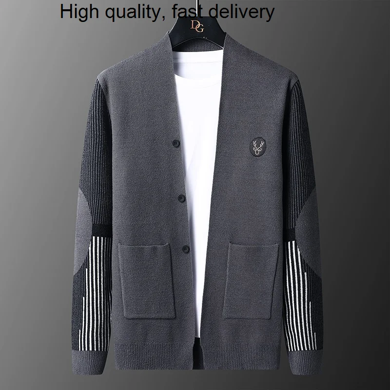 

exquisite High end deer head embroidery knitted cardigan for male autumn trend Korean version handsome plaid coat for male shawl