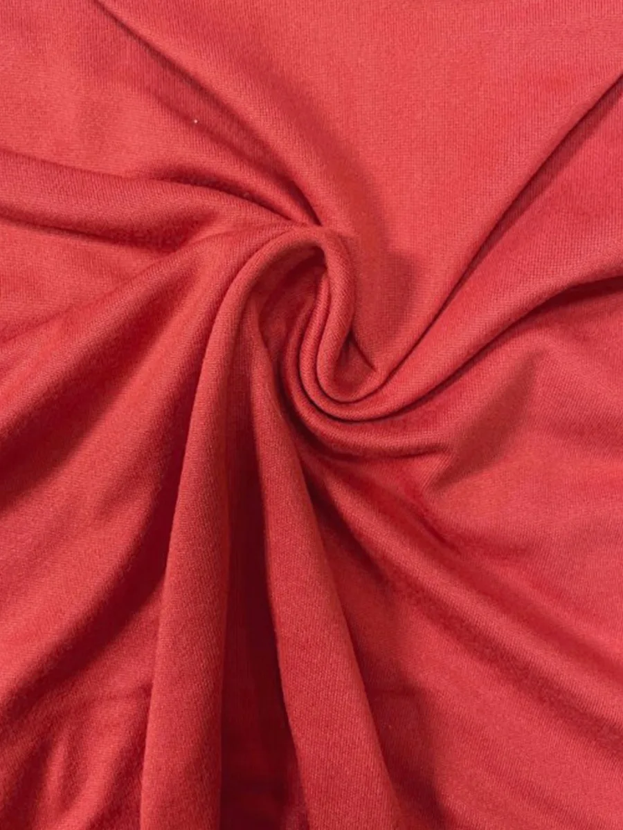 Рисунок 6 - Женский спортивный костюм из двух предметов