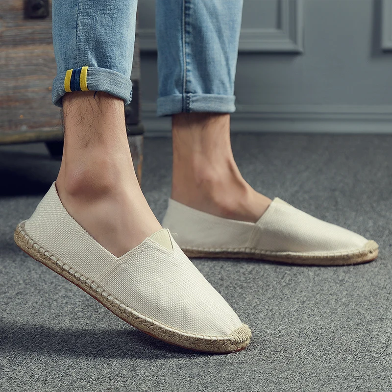 

Men's Flats 2023 Summer New Light Slip on Walking Shoes for Men Fashion Breathable Casual Espadrilles Shoes Non-slip Sneakers