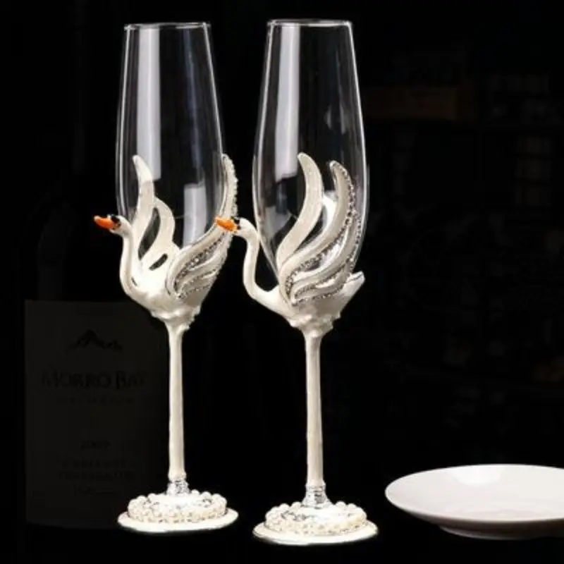 

Swan Goblet Red Wine Goblet High Beauty Leadless Crystal Glass Wedding Champagne Goblet Pair Gift Box Home Use wine glass tiki