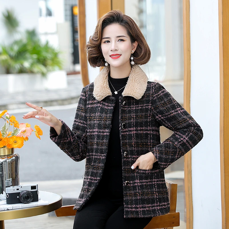Middle Aged Women's Coat Autumn Winter Jackets Thicken Fleece Outerwear Women's Jacket Mother Dress