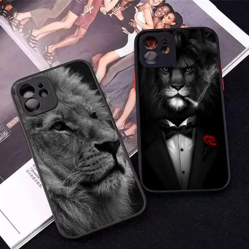 

Wolf Dog Cat Bird Lion Tiger Animal Phone Case for iPhone 14 11 12 13 Mini Pro Max 8 7 Plus X XR XS MAX Translucent Matte Cover