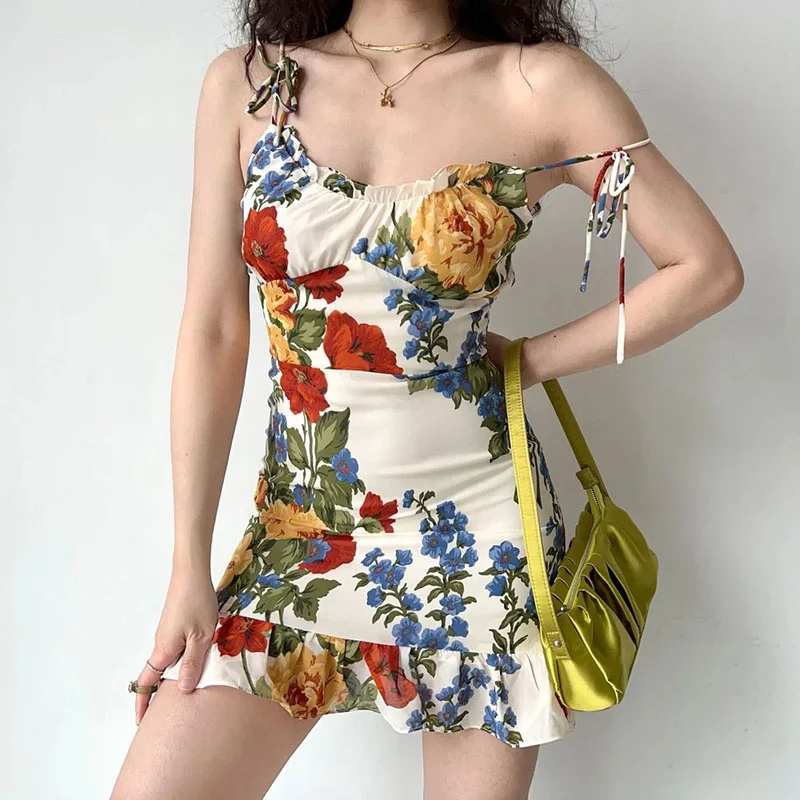 

Женское пикантное мини-платье с цветочным рисунком, модное ТРАПЕЦИЕВИДНОЕ облегающее женское платье в американском стиле, Повседневное платье на бретельках с оборками