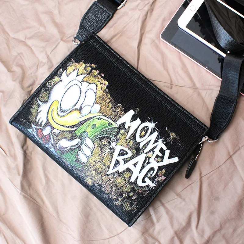 Disney Donald Duck Personality Pu Soft Leather Black Crossbody Bag Multifunctional Men's and Women's Large Capacity Shoulder Bag