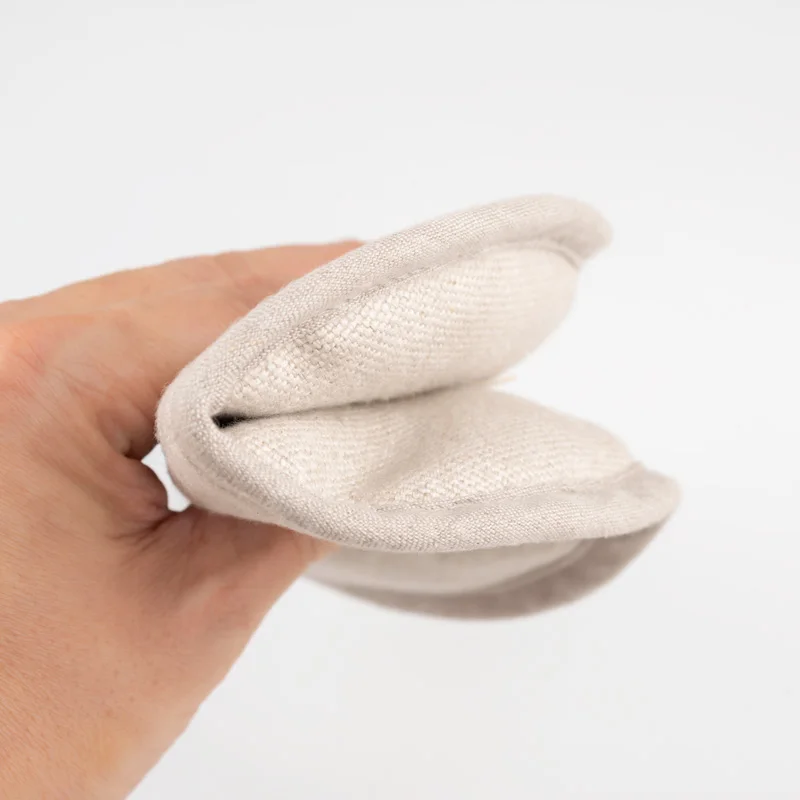 

Linen Oven Mitt 1-Pack Round Heat Resistant Glove Potholder Protect Hands with Hanging Loop for Handling Hot Pot Bakeware TJ7206