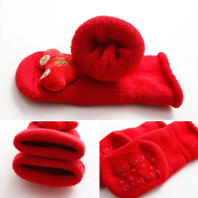 Рисунок 4 - Детские носки для девочек и мальчиков на весну и осень