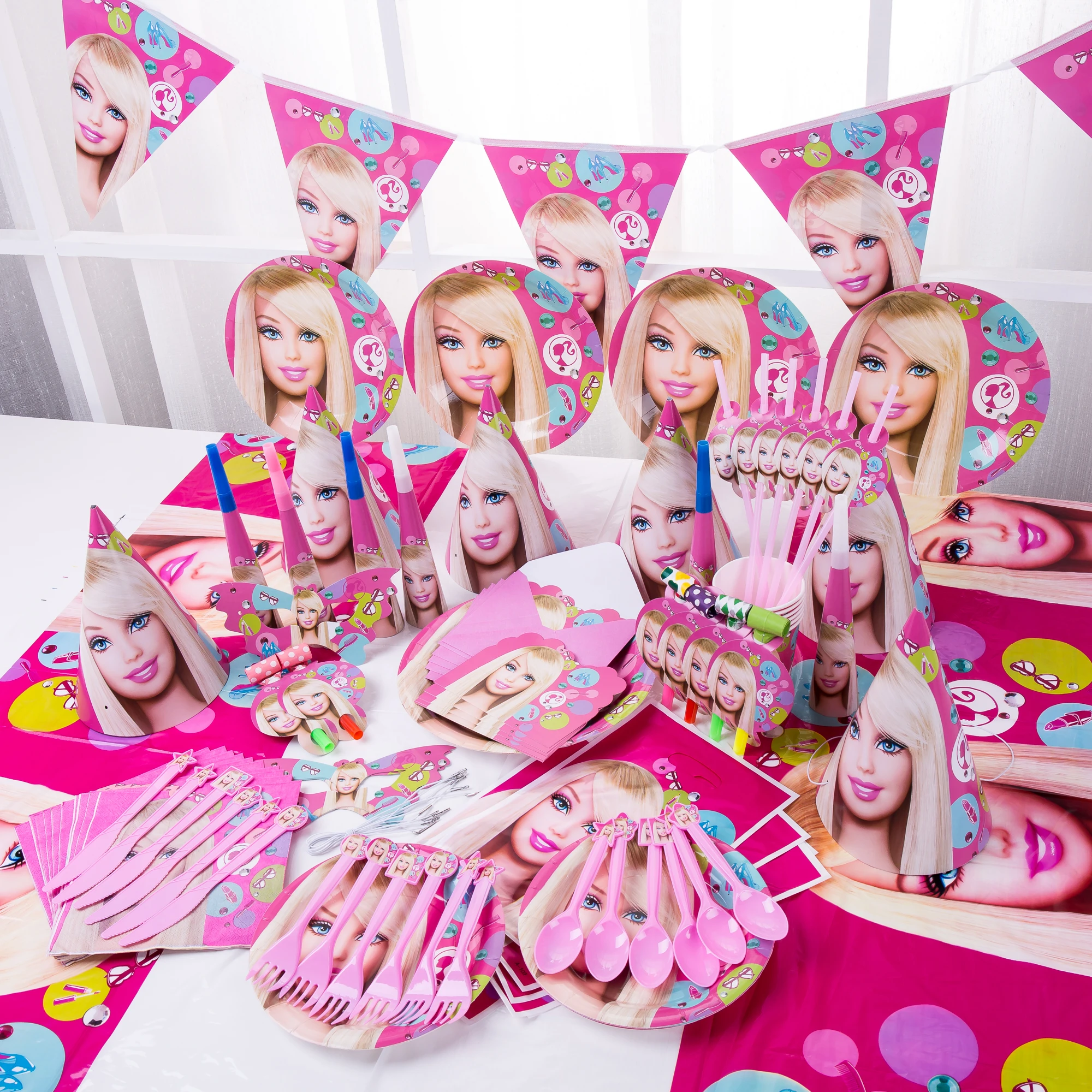 

Barbiee Foil Balloons Kid Girl Birthday Party Decoration Baby Shower Wedding Pink Barbiee Cup Plate Gift Bag Banners Supplies