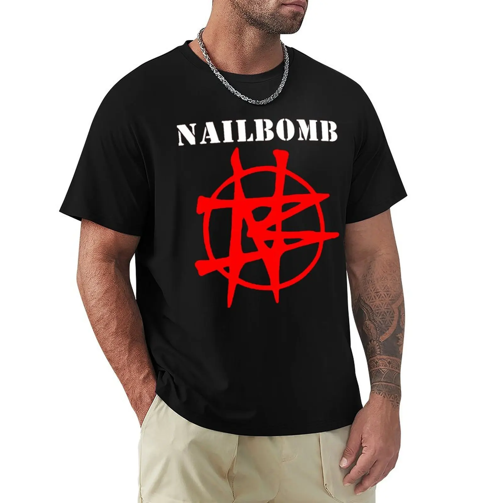 Фото Логотип группы Nailbomb, футболка с названием группы Nailbomb, рождественская повседневная футболка №1