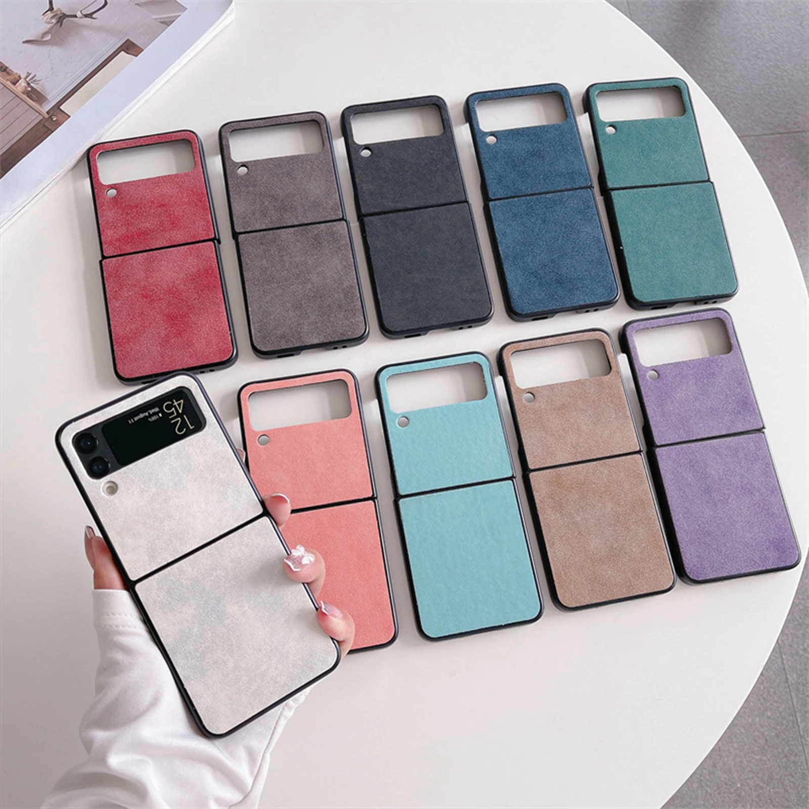 

Frosted Folding Case for Samsung Galaxy Z Flip 4 5G Hard PC Shookproof Folding Phone Case Retro Phone Protective Case Cover