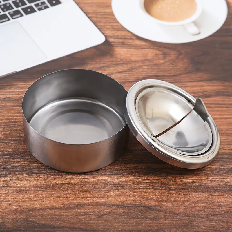 

Round Stainless Steel Ashtray Office Living Room Bedroom Home Personality Holder Portable Ashtray Gadget Smoking Accessories