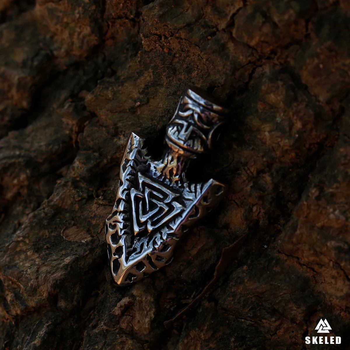 

Wholesale Stainless Steel Viking Spear Amulet Pendant Men Street Fashion Trinity Pendant Necklace Boyfriend Gift Jewelry