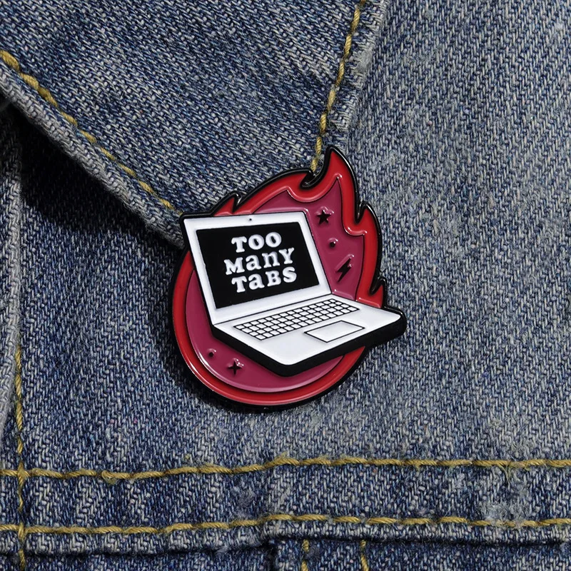 Броши с эмалью в виде музыкального блокнота на заказ