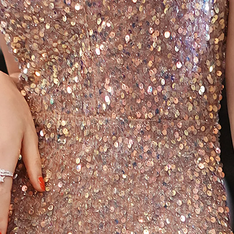 Evening Dress Women 2022 Autumn New Style Banquet Temperament Hanging Strap Sequins Sexy Hostess Fishtail Celebrity Slim