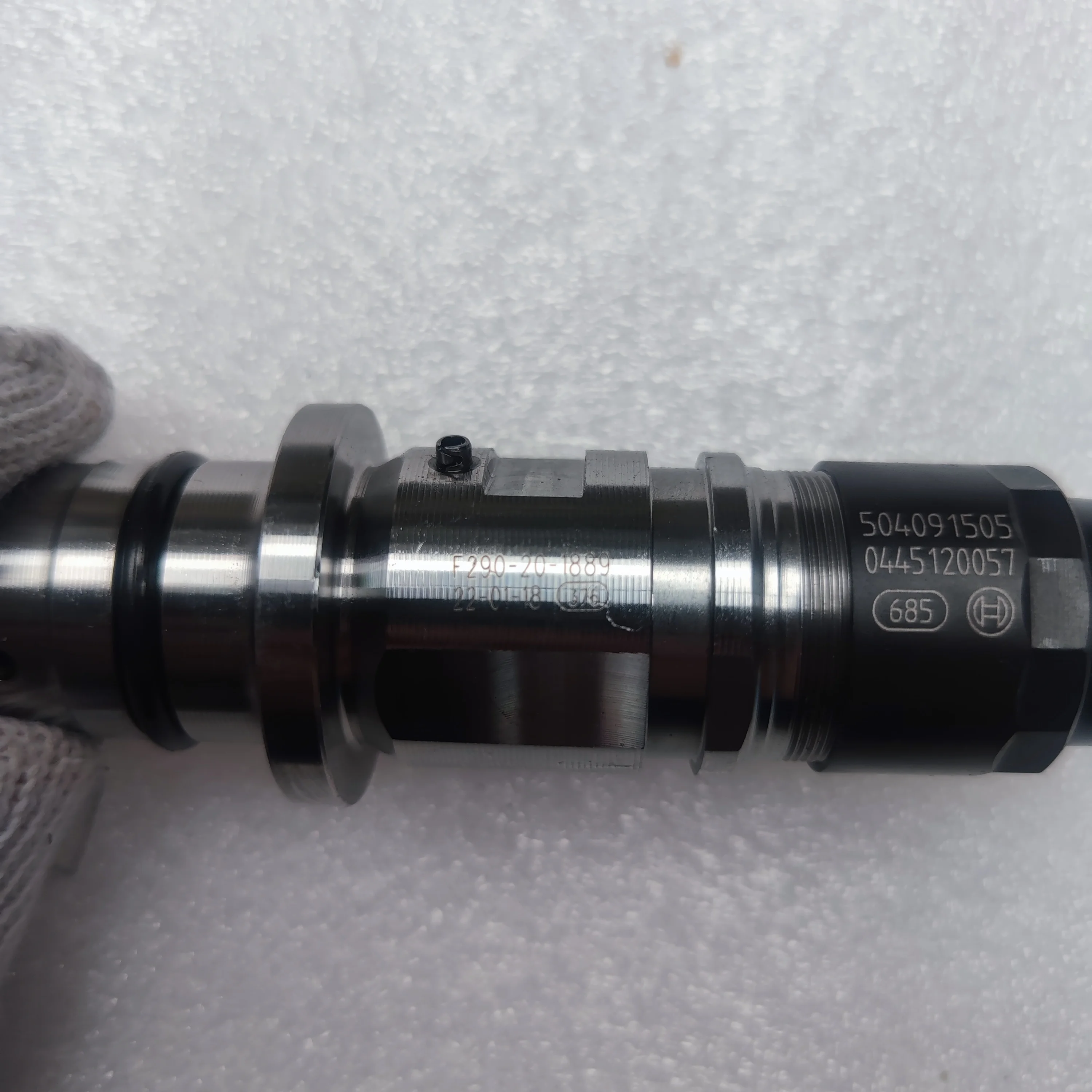 0445120057 автозапчасти форсунка системы питания с общей топливной магистралью 2854608